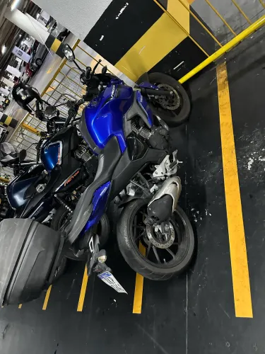 VENDO FZ 150 Novíssima