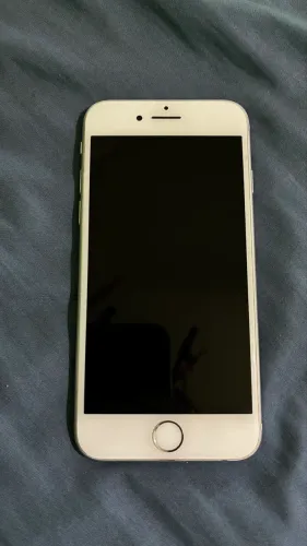 iPhone 8 64GB