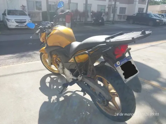 Honda CB 300R Dourada 2010 - Motor Totalmente Revisada e Impecável!