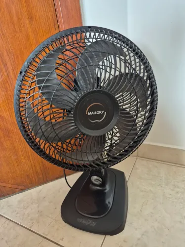 Ventilador Mallory pequeno 220v