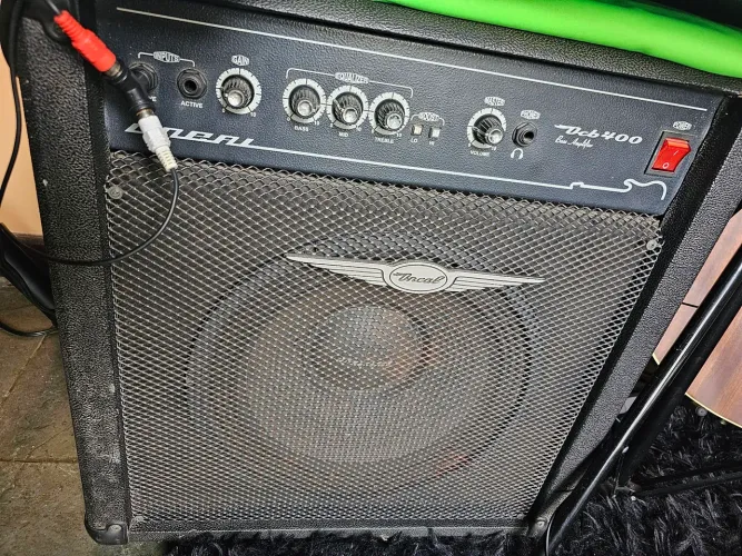 Amplificador Baixo Oneal ocb400