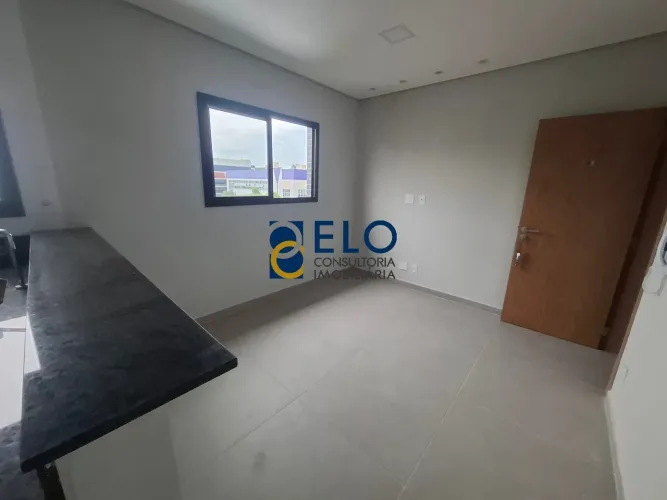 R$ 2500 mais 100 da agua. Apartamento para locação em Santos-SP, bairro Macuco: 1 quarto, 