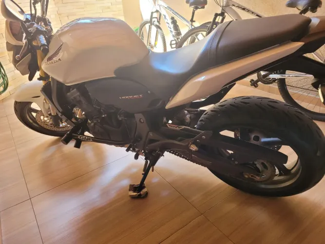 Hornet 600 2013