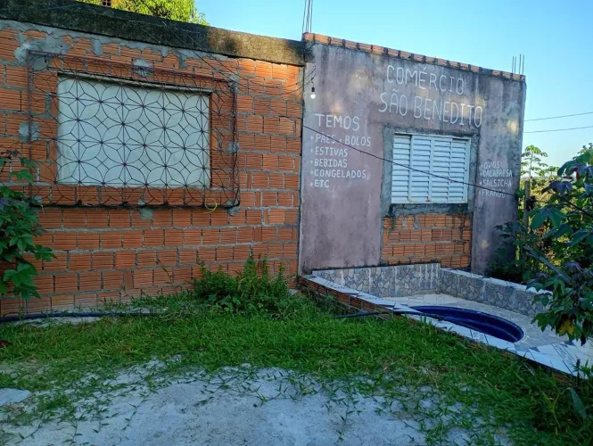 Sítio em Rio Preto da Eva
