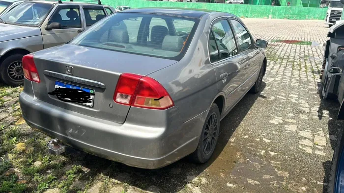 Honda Civic Sedan LX 1.7 16V 115cv Mec. 4P 2002