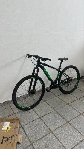 Bicicleta aro 29 nova
