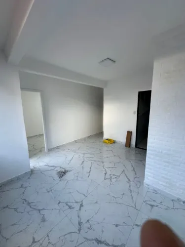 Alugo casa 3/4 Caixa d água