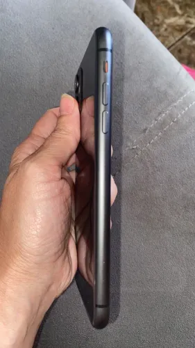 Vendo IPhone 11 
