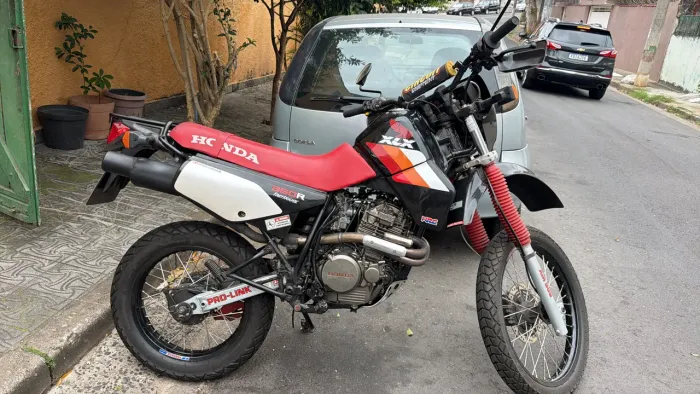 Vendo XLX 350 ano 88
