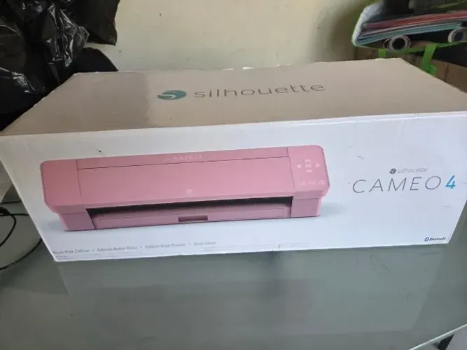 Silhouette Cameo 4 - Máquina de Corte Eletrônica