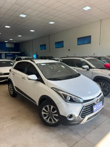 Hyundai HB20X Premium 1.6 Flex 16V Aut. 2017