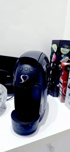Cafeteira 3 corações capsulas