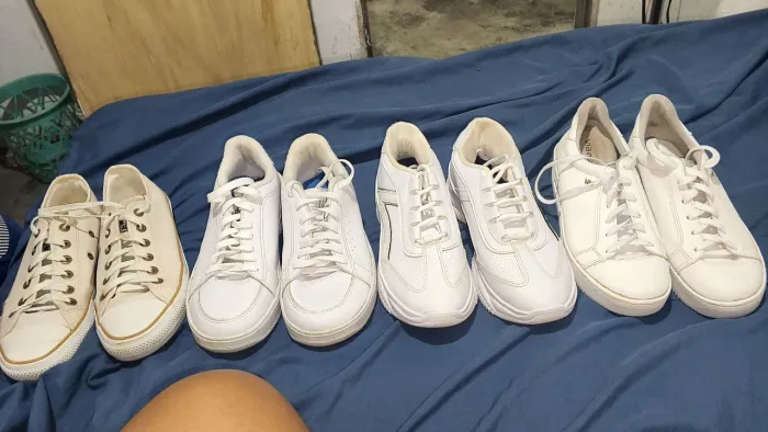 Sapatos semi novos feminino é unissex