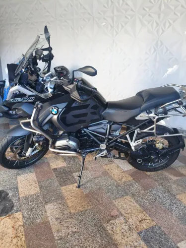 BMW GS 1200 adventure triple Black