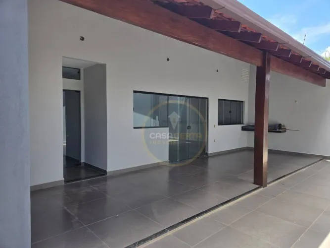 Casa com 4 dormitórios, sendo 1 suíte à venda, 200 m² por R$ 550.000 - Conjunto Costa Tell