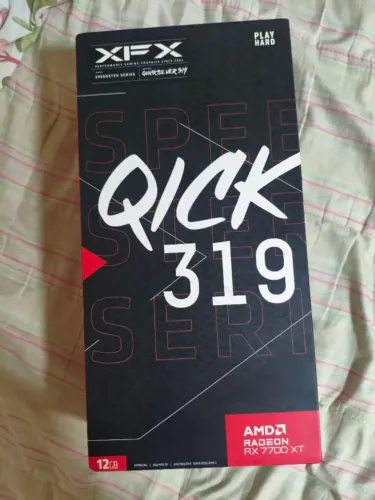 Placa de vídeo AMD XFX Radeon RX 7700 XT 12 GB