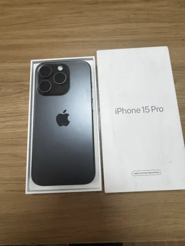 iPhone 15 pro semi novo
