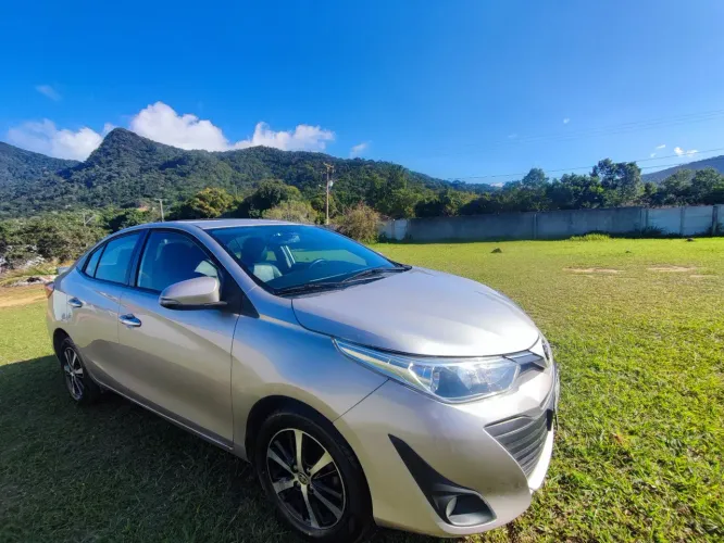 Toyota Yaris XLS Sedan 1.5 Flex 16V 4P Aut. 2019