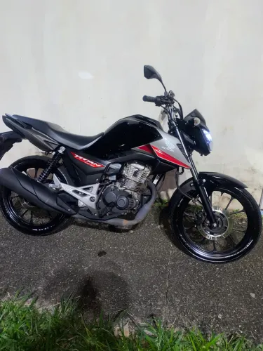 Vendo 160 2025 a cor mas loka