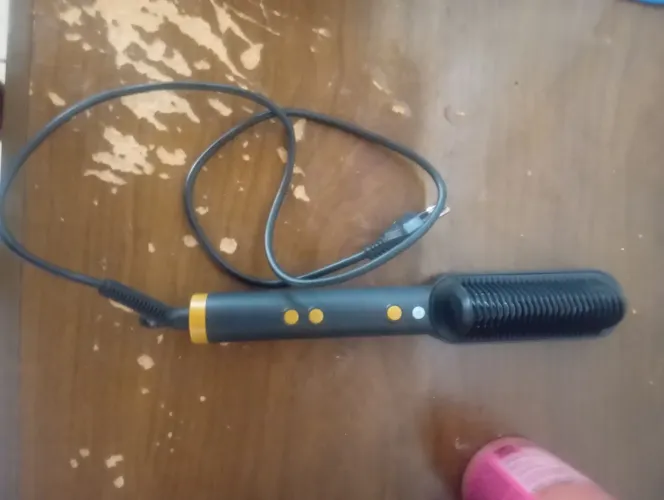 Escova Alisadora de Cabelo Elétrica