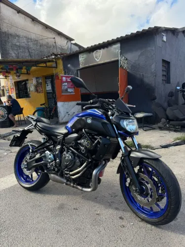 ? YAMAHA MT-07 2020 ? ESTILO, POTÊNCIA E MUITOS ACESSÓRIOS!