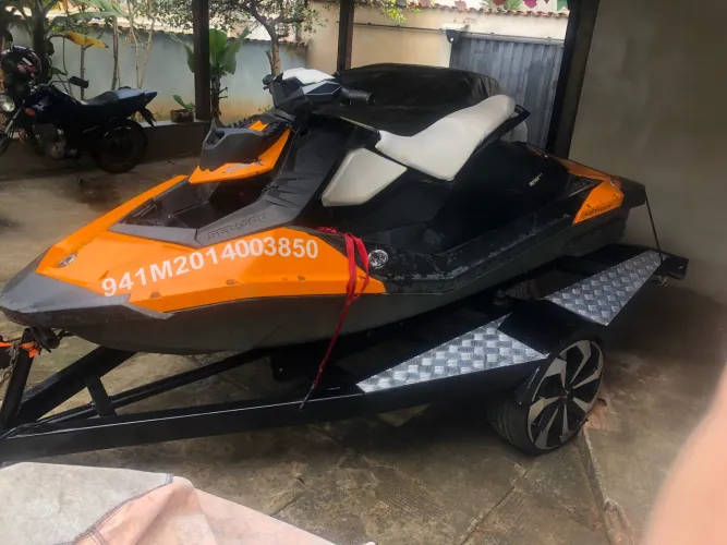 Jet ski spark 2014 2 lugares 90 hp