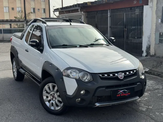 Fiat Strada Adventure 1.8/ 1.8 Locker Flex CE 2014