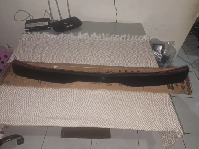 AEROFOLIO UNIVERSAL BLACK PIANO