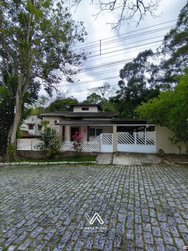 Casa com 3 dormitórios à venda, 510m² por R$590.000 - Cond. Bosque dos Lordes (M