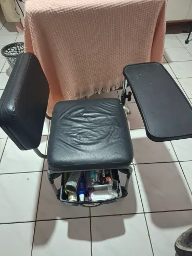 Cadeira manicure 