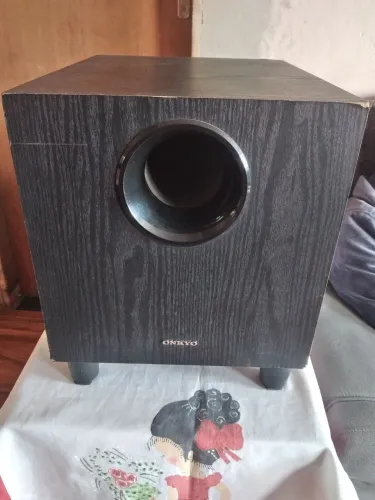 Caixa subwoofer passiva onkyo