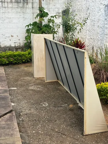TOLDO FIXO - USADO EM BOAS CONDIÇÕES