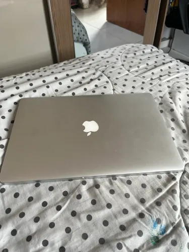 MacBook Pro 11,2