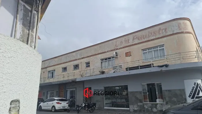 PRÉDIO + CASA / 1.629 m² SÃO 50 METROS DA INDAIAL
