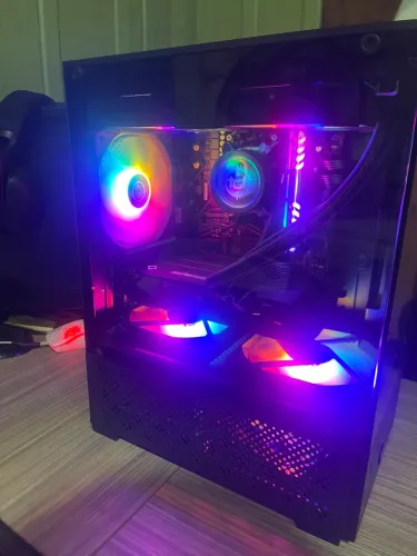 PC Gamer Ryzen 5 5600G + GTX 1650 Super + SSD NVMe Samsung PCIe 4.0