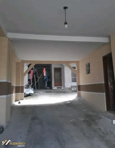 SOBRADO NO CAJURU! 05 QUARTOS, SALA, COZINHA, 04 VAGAS, SACADA!!!
