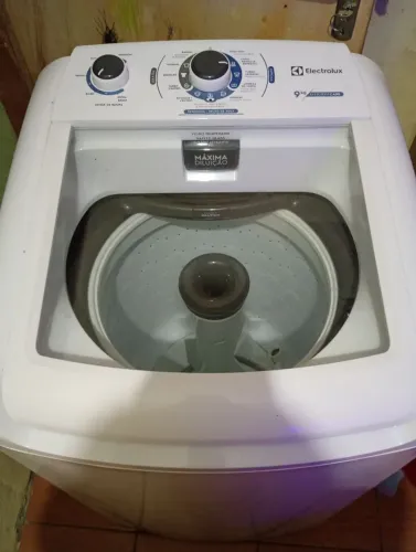 Vendo máquina de lavar Eletrolux 9kg
