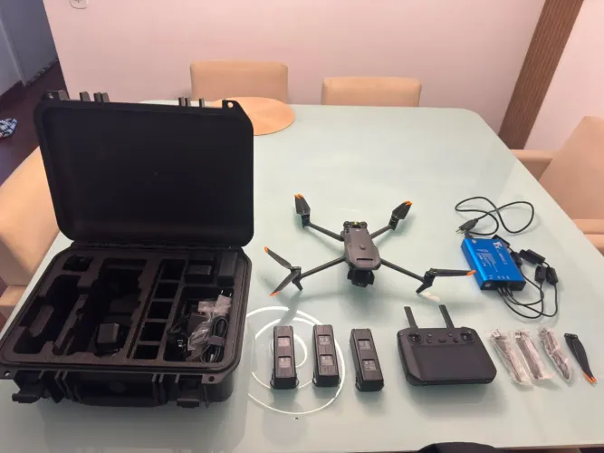 Drone DJI Mavic 3 Enterprise com visão térmica, novo, com pouco uso