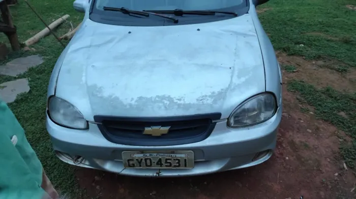Chevrolet Corsa Sedan GLS 1.6 MPFI 4P 2000