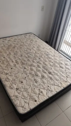 Cama de casal colchão e box
