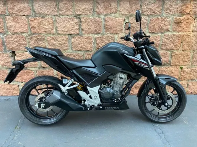 HONDA/CB300F TWISTER - ANO 2025