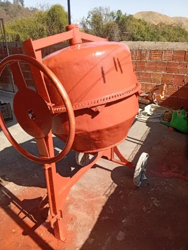 Betoneira 150L