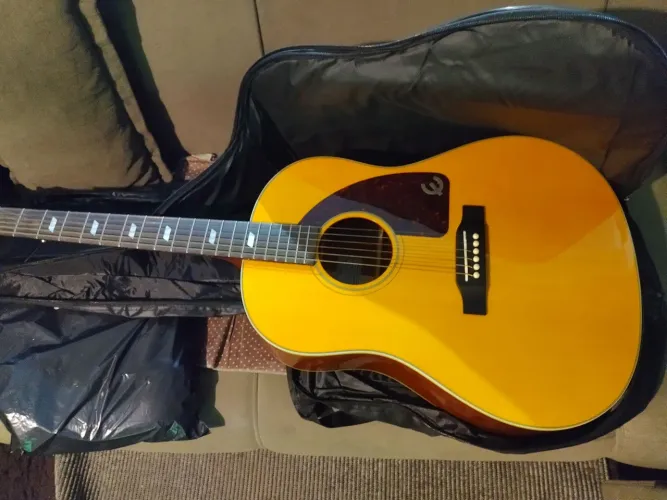 Epiphone Texan FT79 Signature lindo