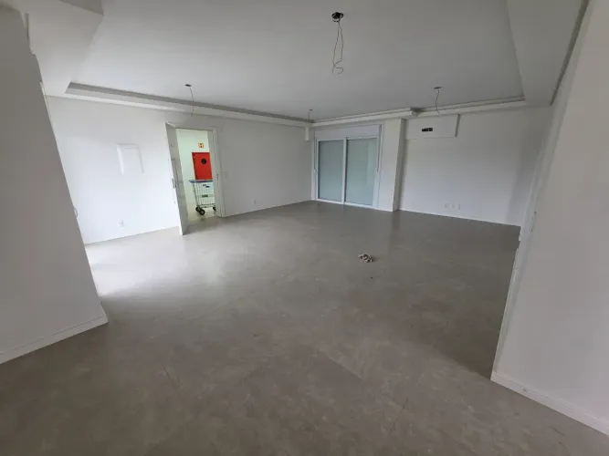 APARTAMENTO 4 QUARTOS, ANDAR INTEIRO