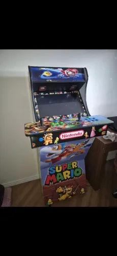 Fliperama com 21 mil jogos