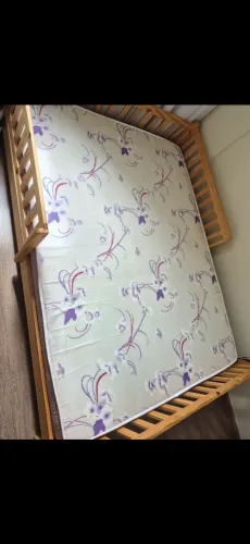 Cama montessoriana casal com colchão