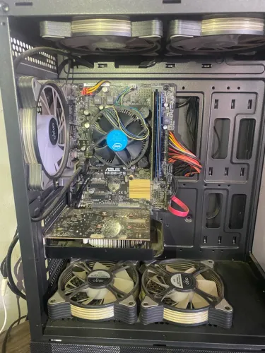 Vendo Pc de entrada