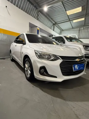 Chevrolet Onix Plus LT 1.0 12V TB Flex Mec. 4P 2020