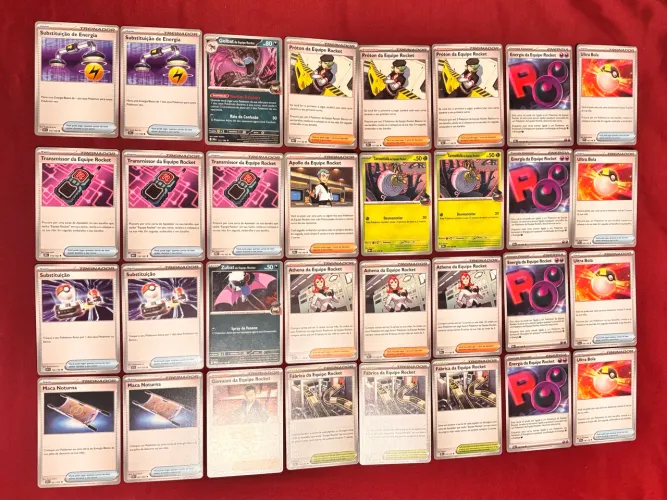 Cards Pokémon aleatórias