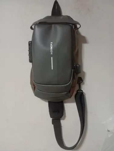 Vendo essa bolsinha pra busca nova